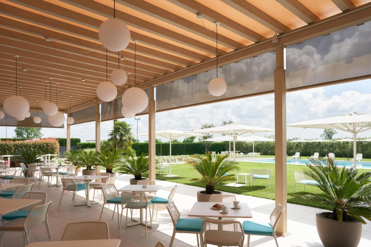 Hotel Omnia Noventa di Piave Eksteriør billede